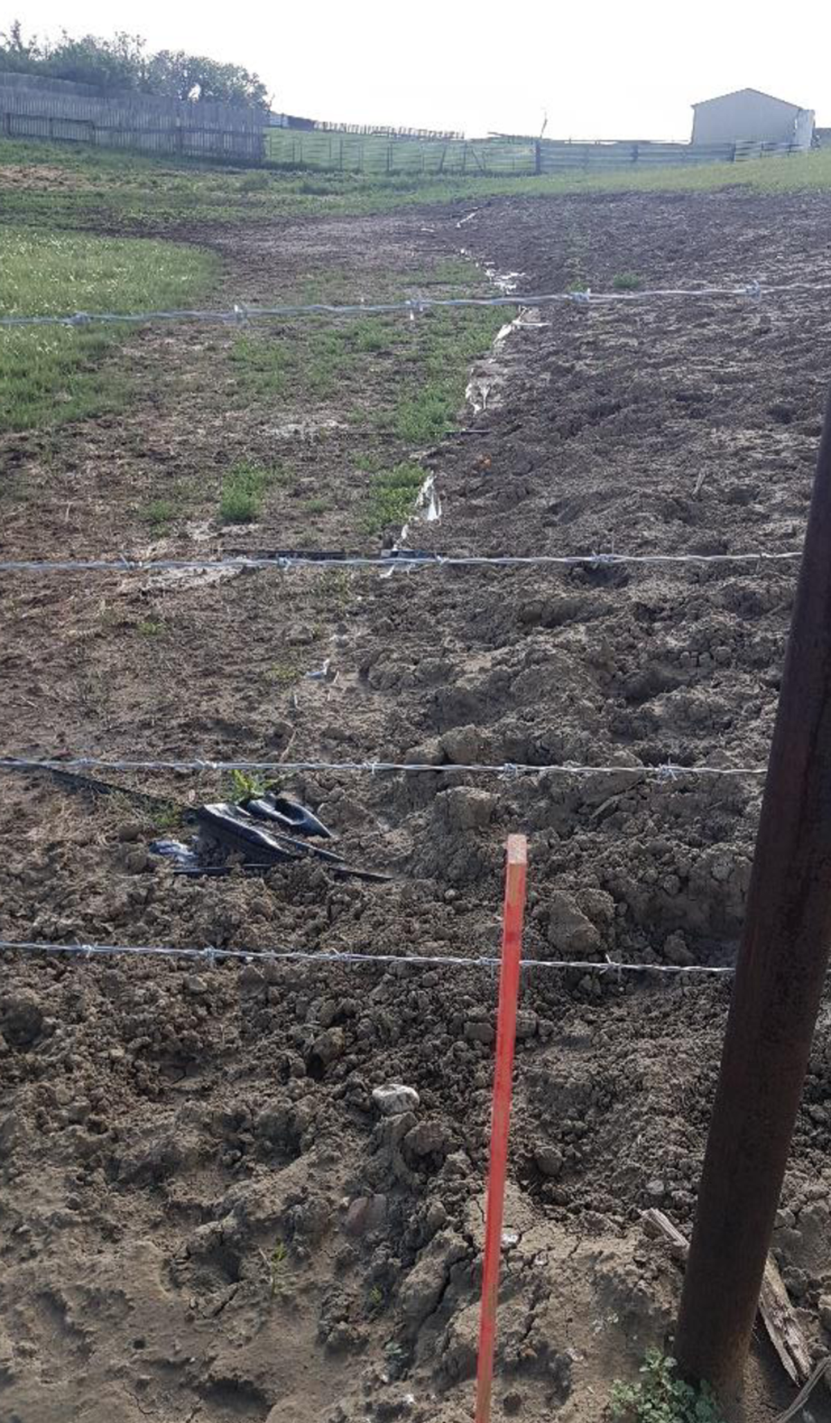 Figure&nbsp;4 &ndash;  Excavation site in proximity to a private property